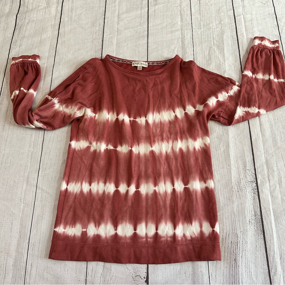 Knox Rose long sleeve burgundy size medium pull over sweater